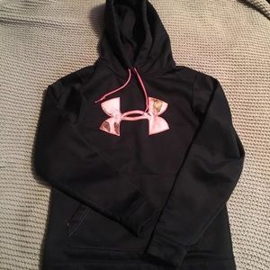 Under Armour Sweatshirt